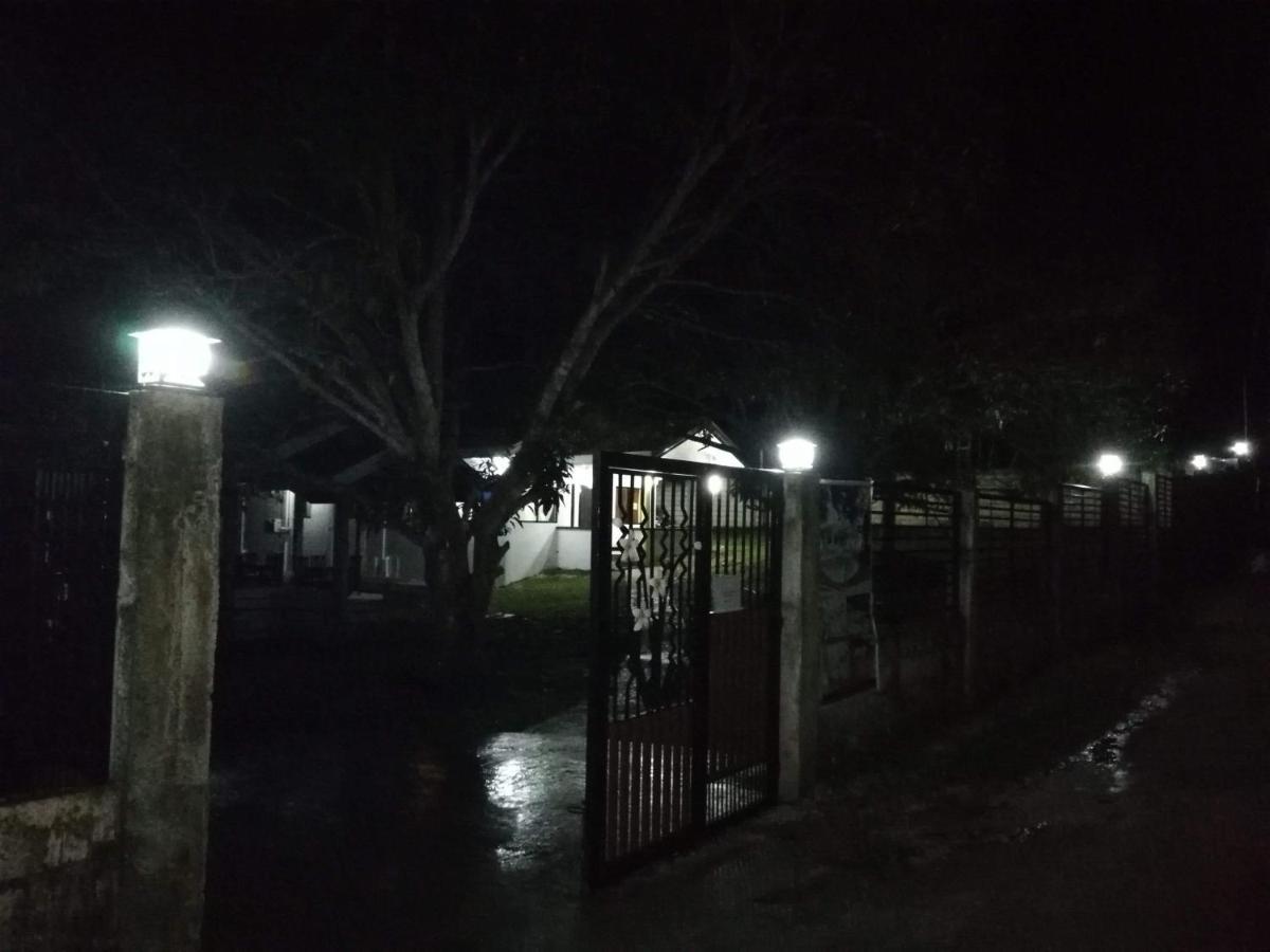 Balai Mariacaria Pension House Guindulman Ngoại thất bức ảnh