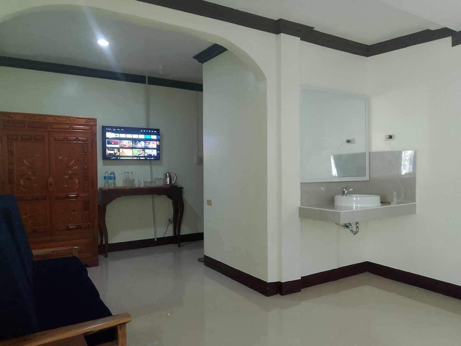 Balai Mariacaria Pension House Guindulman Ngoại thất bức ảnh